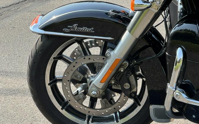 2014 Harley-Davidson® FLHTK Electra Glide® Ultra Limited