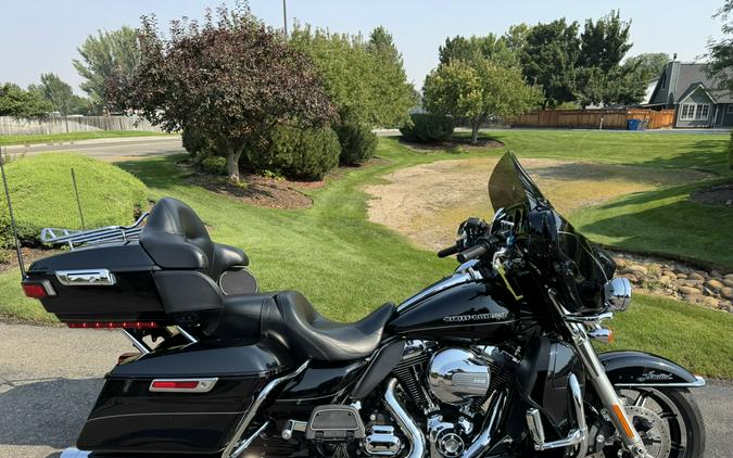 2014 Harley-Davidson® FLHTK Electra Glide® Ultra Limited