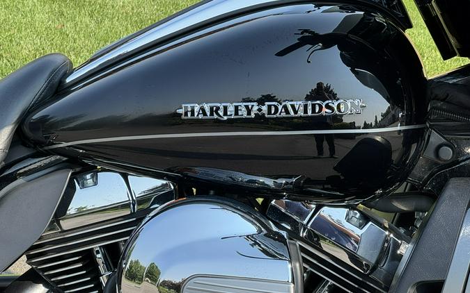 2014 Harley-Davidson® FLHTK Electra Glide® Ultra Limited
