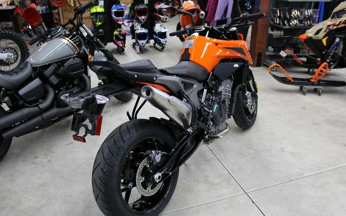 2024 KTM 790 Duke