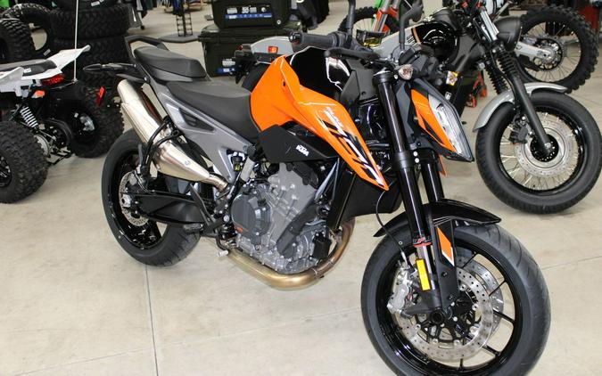 2024 KTM 790 Duke