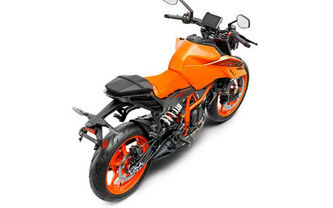 2024 KTM 390 DUKE, Orange - B.D.