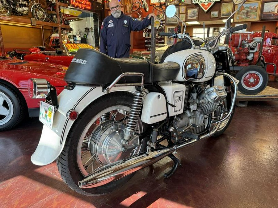 1968 Moto Guzzi V7
