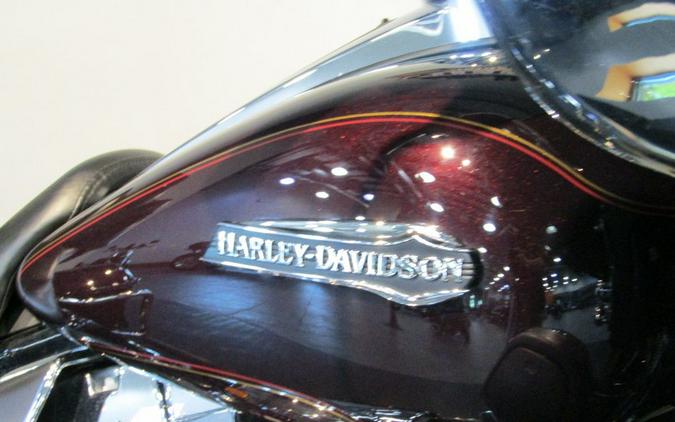 2014 Harley-Davidson® FLHTCU - Electra Glide® Ultra Classic®