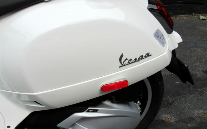 2027 Vespa GTS 310 Super