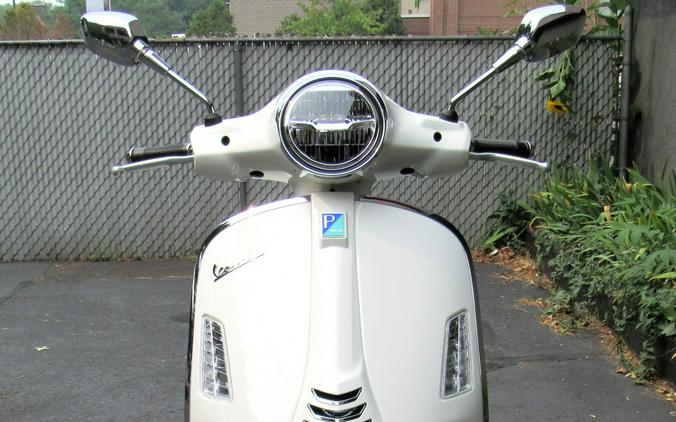 2027 Vespa GTS 310 Super