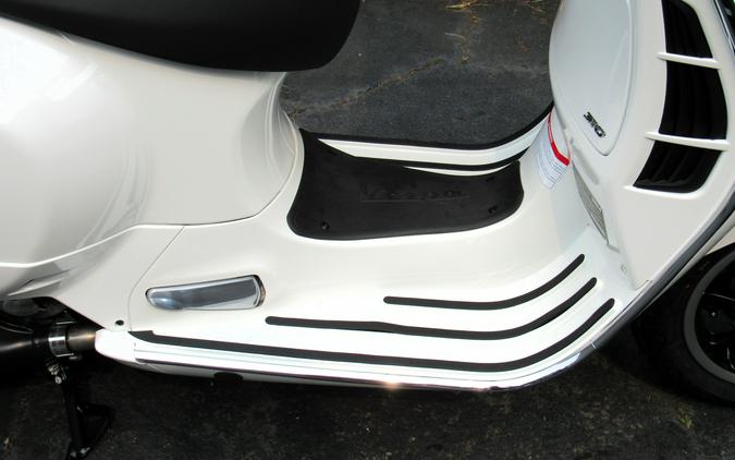 2027 Vespa GTS 310 Super