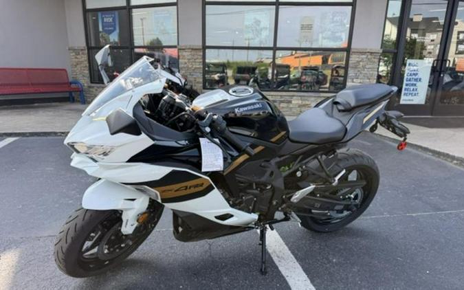 2026 Kawasaki Ninja® ZX™-4RR ABS