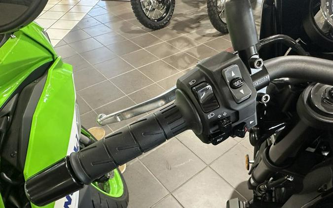 2025 Kawasaki Z900RS Cafe ABS