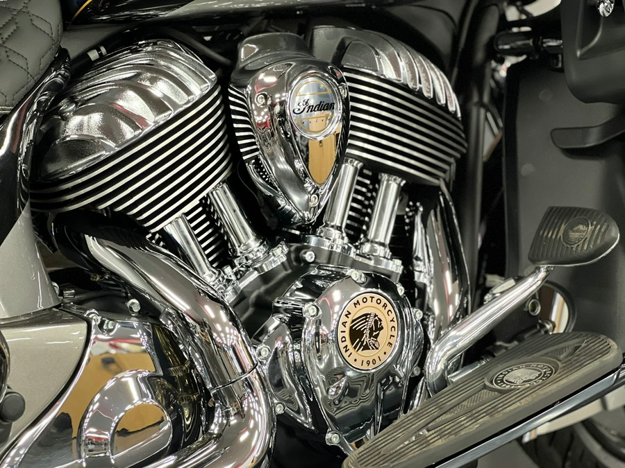 2025 Indian Motorcycle Roadmaster® Elite