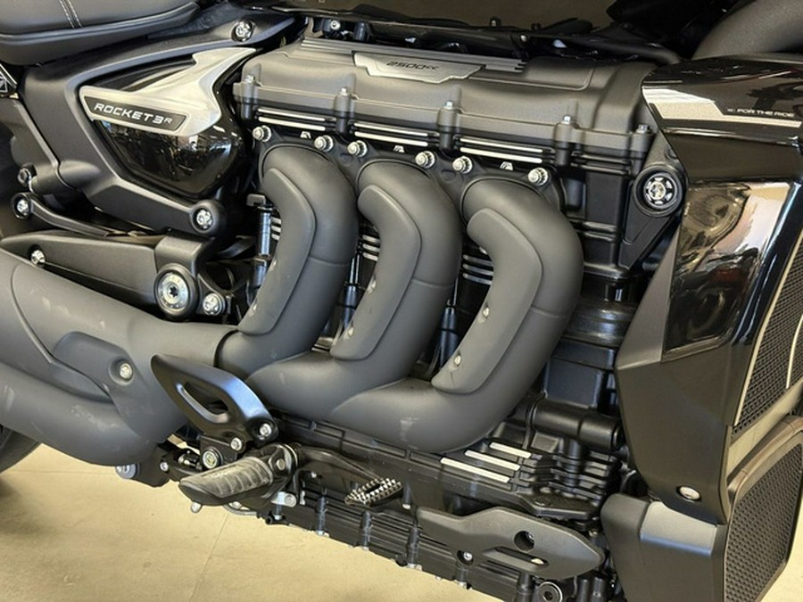 2025 Triumph Rocket 3 Storm R Carnival RedSapphire Black