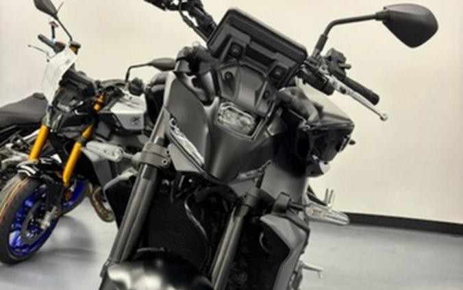 2025 Yamaha MT 09