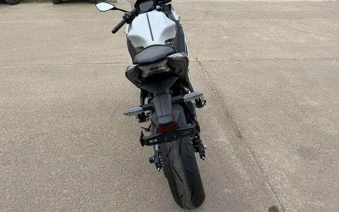 2026 Kawasaki Ninja® 650 ABS