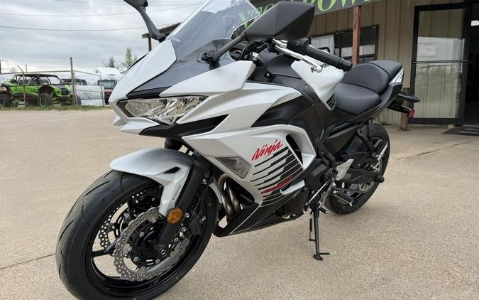 2026 Kawasaki Ninja® 650 ABS