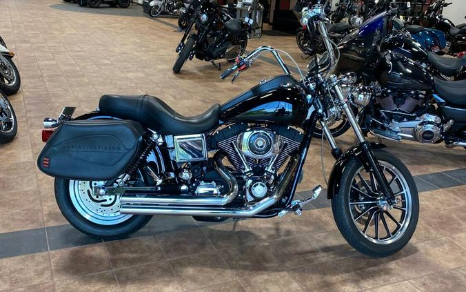 2004 HD FXDP