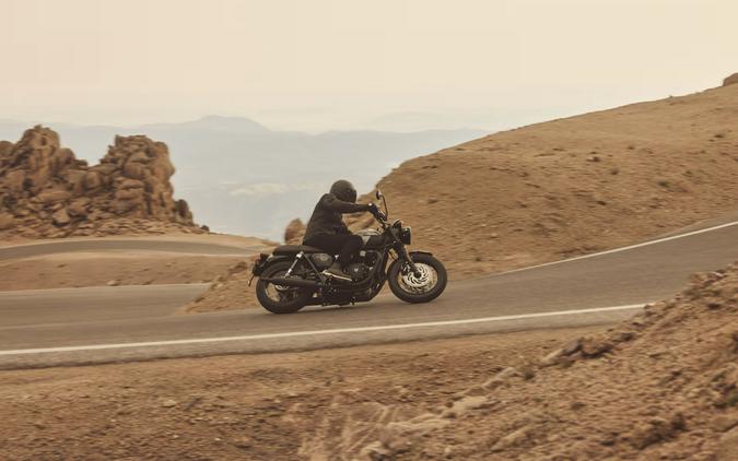 2027 Triumph Bonneville T120 Black