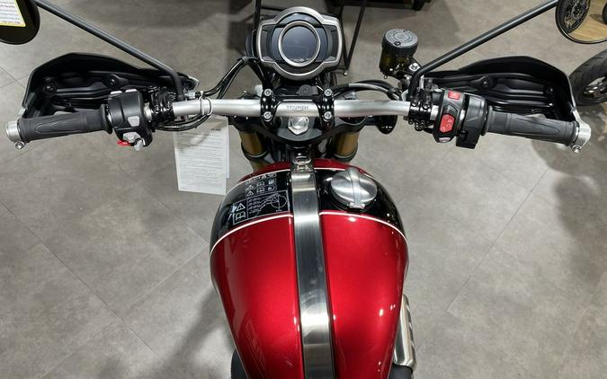 2023 Triumph Scrambler 1200 XE Carnival Red / Jet Black