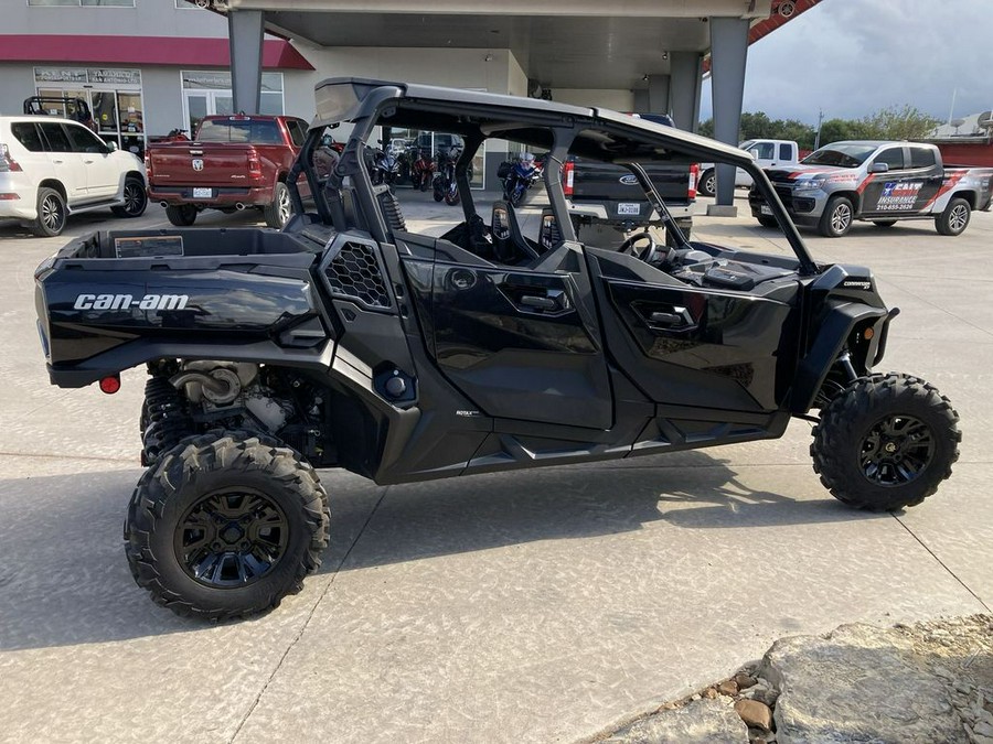 2023 Can-Am™ Commander MAX XT 1000R