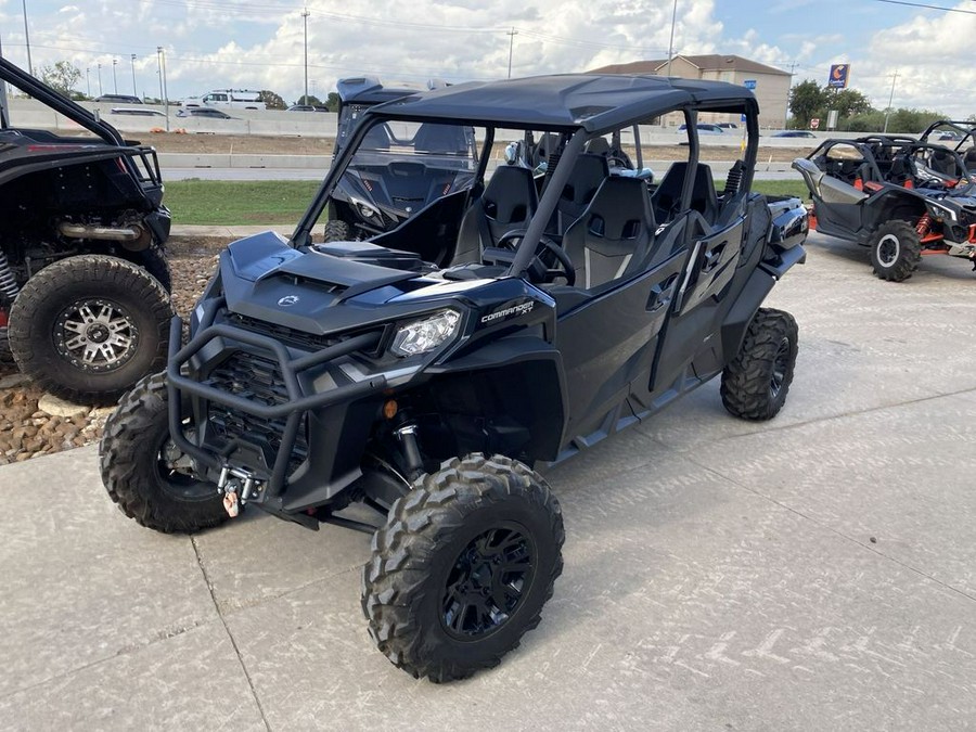 2023 Can-Am™ Commander MAX XT 1000R