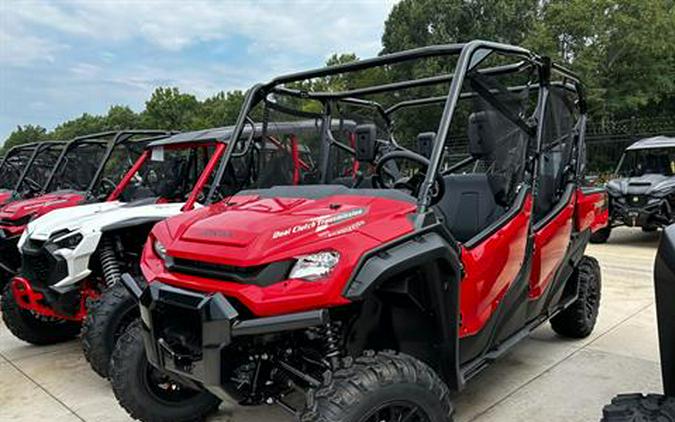 2025 Honda Pioneer 1000-6 Deluxe Crew