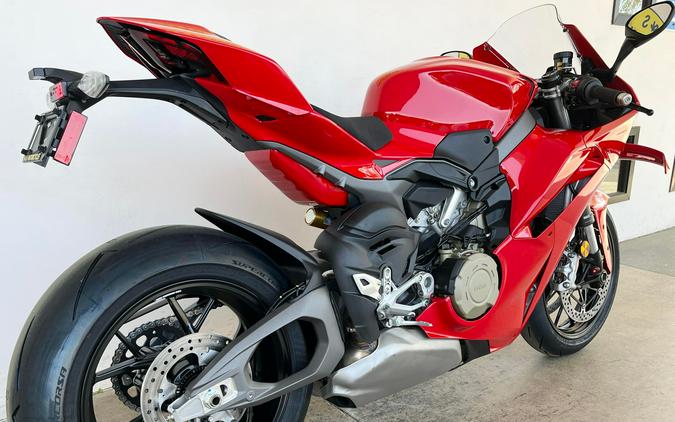 2026 Ducati PANIGALE V4