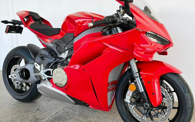 2026 Ducati PANIGALE V4