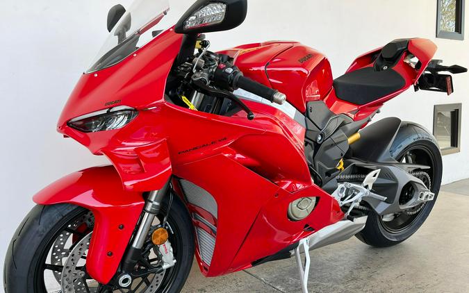 2026 Ducati PANIGALE V4