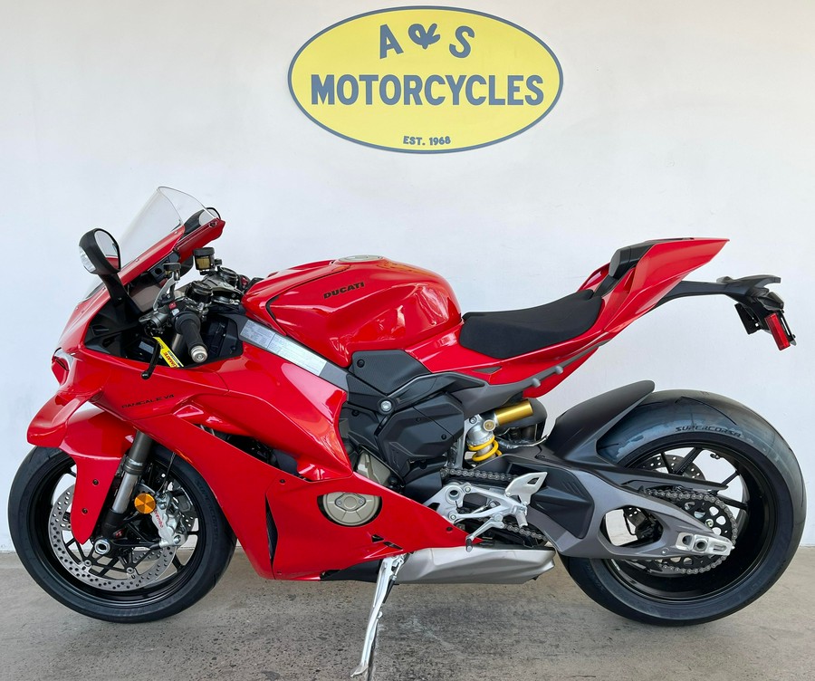 2026 Ducati PANIGALE V4