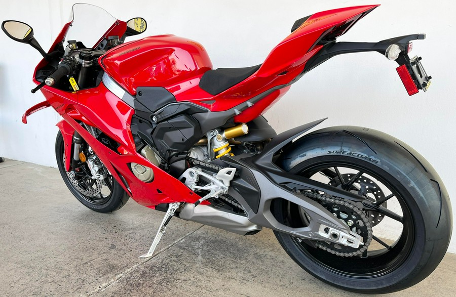 2026 Ducati PANIGALE V4