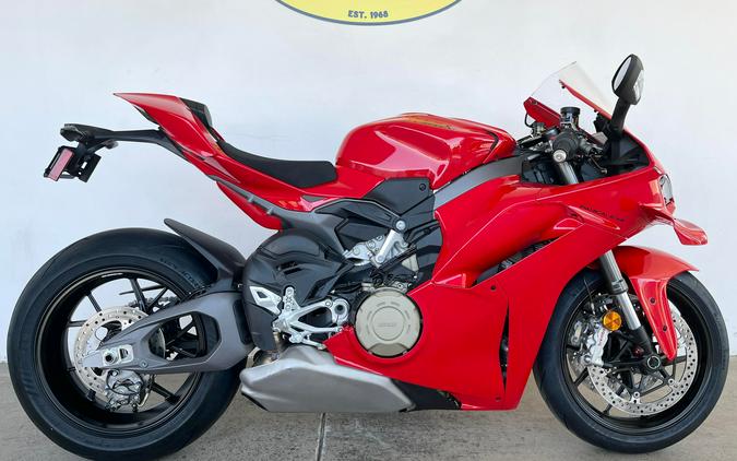2026 Ducati PANIGALE V4