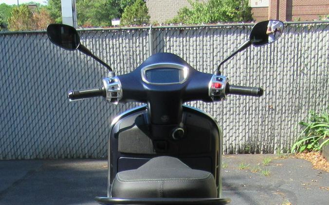 2027 Vespa GTS 310 SuperTech