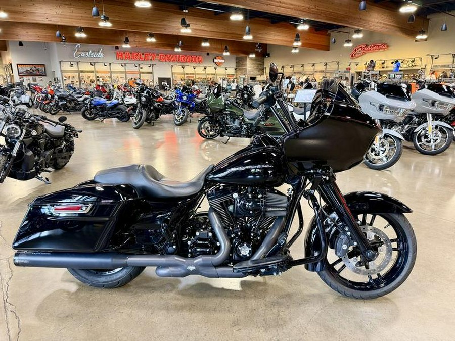 FLTRX 2016 Road Glide®