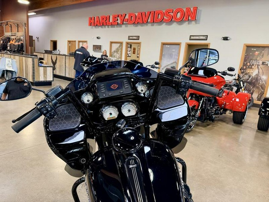 FLTRX 2016 Road Glide®