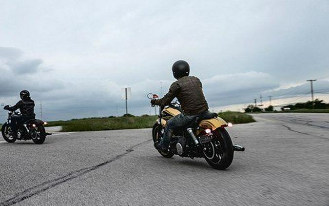 2016 Harley-Davidson 1200 Custom