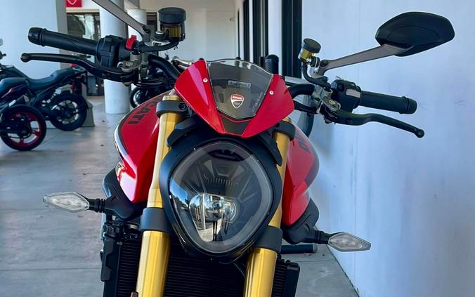 2026 Ducati MONSTER SP
