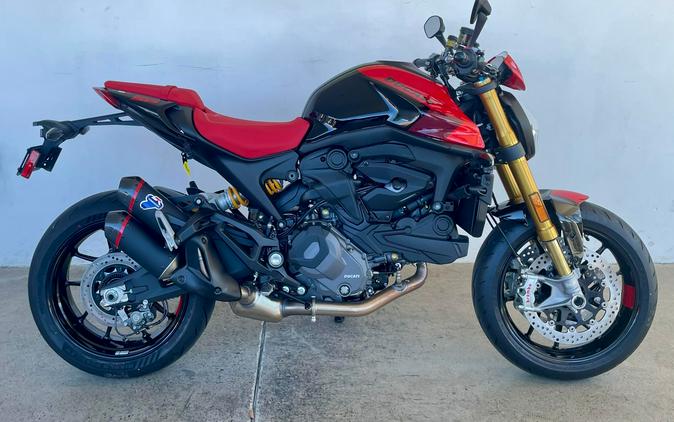 2026 Ducati MONSTER SP