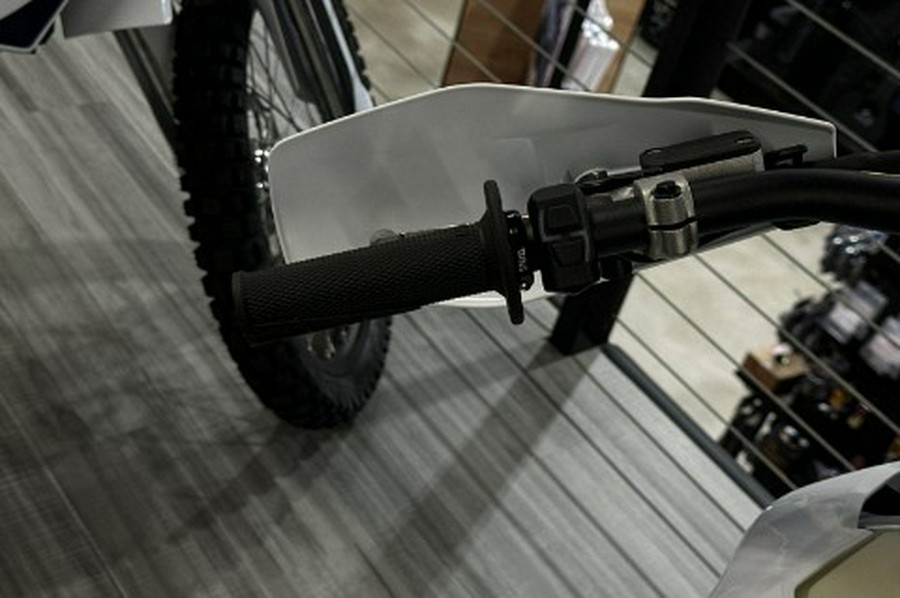 2026 Husqvarna TX 300