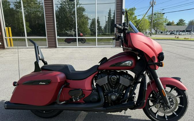 2023 Indian CHIEFTAIN DARK HORSE, RUBY SMOKE , 49ST Dark Horse Dark Horse