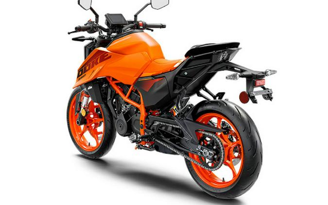 2024 KTM 390 DUKE, Orange - B.D.