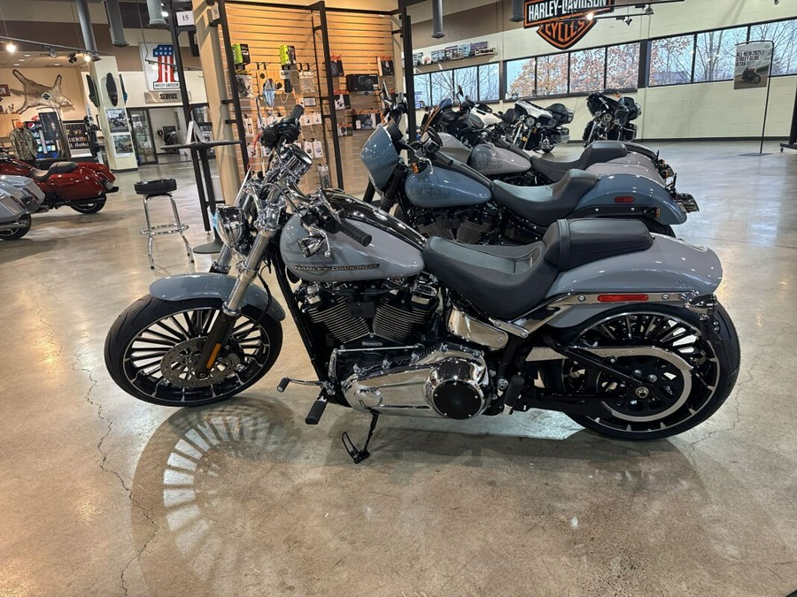 2025 Harley-Davidson® Breakout®