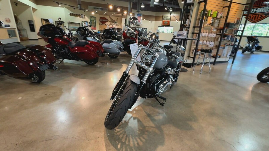 2025 Harley-Davidson® Breakout®