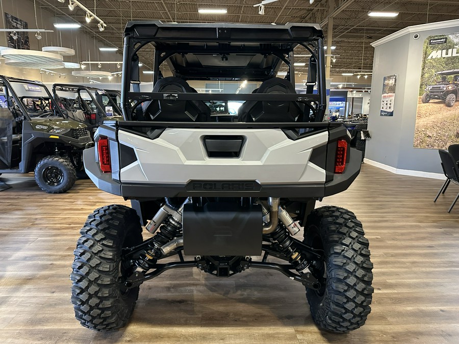 2026 POLARIS GENERAL XP 4 1000 Sport Ghost Gray - 109306