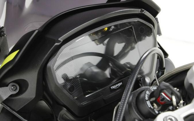 2022 Triumph Street Triple RS Matte Jet Black RS