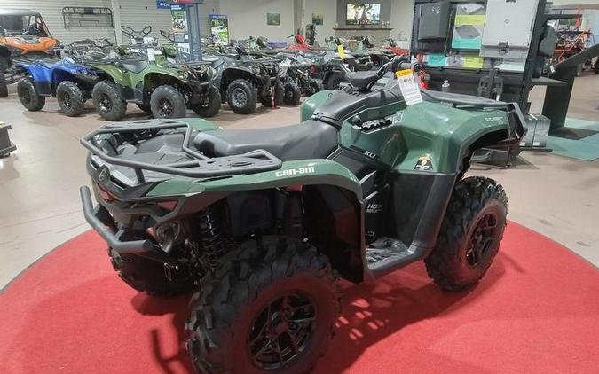 2023 Can-Am® Outlander Pro XU HD7