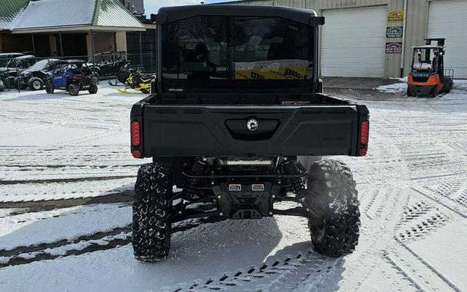 2025 Can-Am® Defender Limited HD10 Desert Tan & Stealth Black