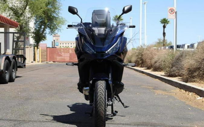 2025 Honda® NT1100 DCT