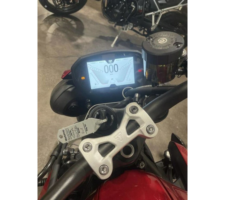 2025 Triumph Street Triple 765 RS Carnival Red