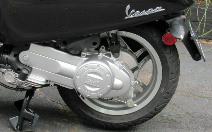 2027 Vespa Primavera 50