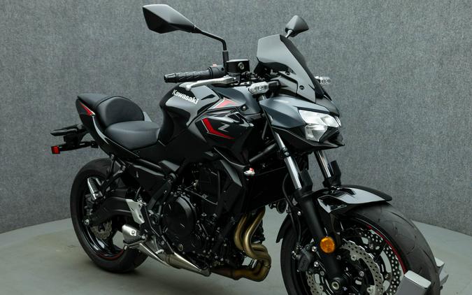 2025 KAWASAKI ER650 Z650