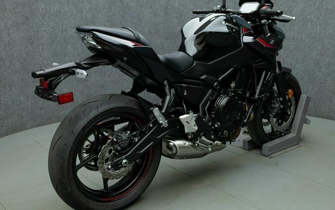 2025 KAWASAKI ER650 Z650